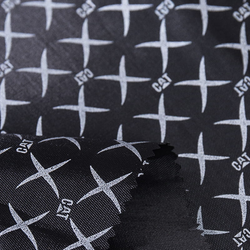 Sự khác biệt giữa vải bọt nylon và các loại vải thông thường khác (như sợi polyester, da, v.v.)?